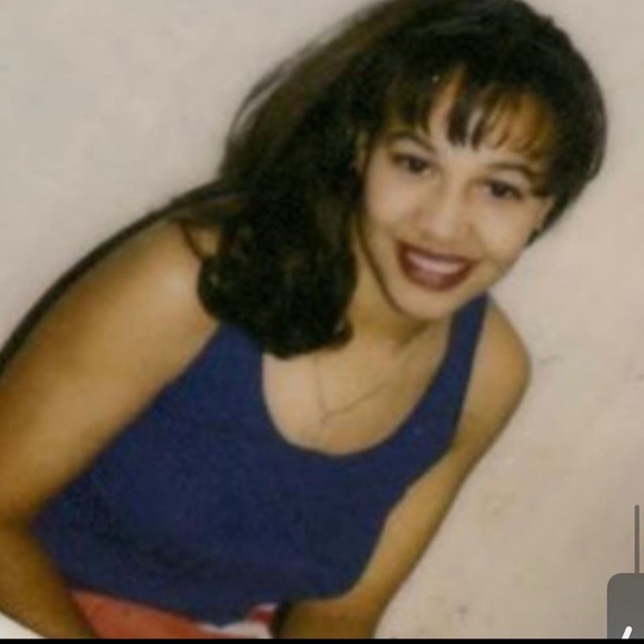 Meet your Posher, Erica - Picture 15 of 16